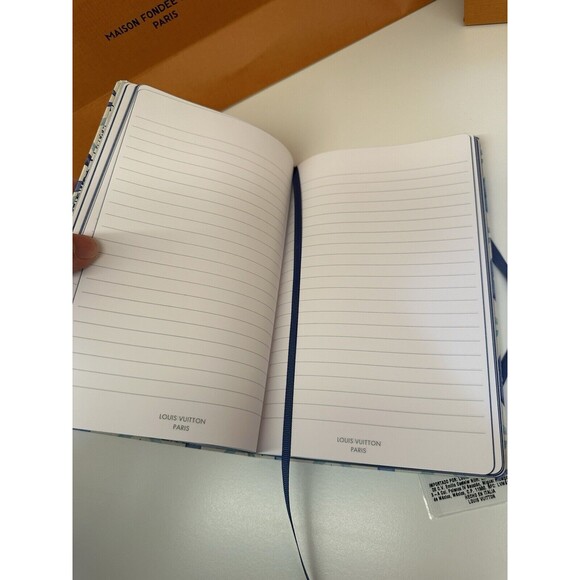 NIB Louis Vuitton Jane Notebook MM By The Pool Lagoon Blue GI1093 ๐ฏ% Authentic - Picture 10 of 12